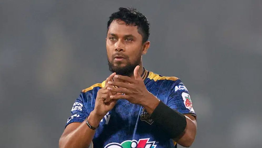 ‘মানুষ আমাকে ভালো হতে দিচ্ছে না’