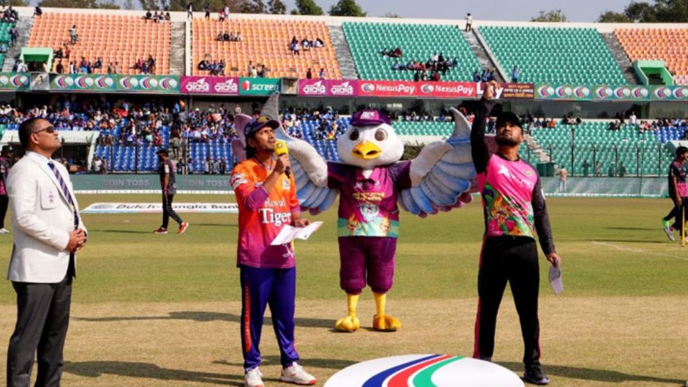 সিলেটের বিপক্ষে টস জিতে ব্যাটিংয়ে রাজশাহী