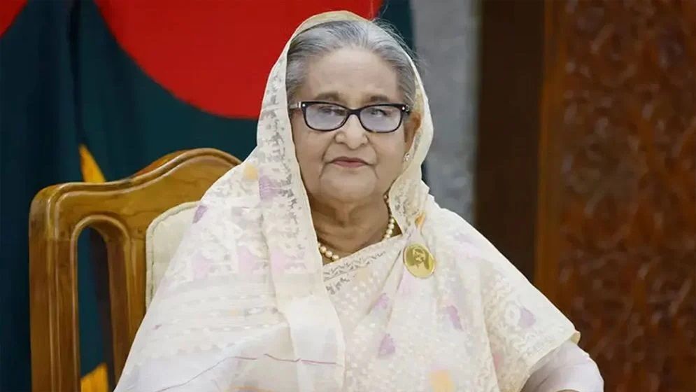 শেখ হাসিনার ভিসার মেয়াদ বাড়ানো নিয়ে উঠছে প্রশ্ন