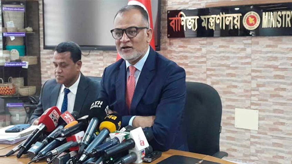 আলাদিনের চেরাগ নেই যে, সুইচ দিলেন আর কালকেই বাজার ঠিক হয়ে যাবে