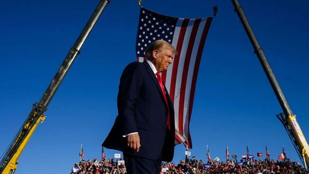 মধ্যপ্রাচ্যকে নরক বানানোর হুমকি ট্রাম্পের   