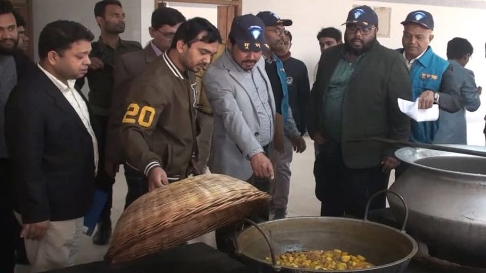 মানিকগঞ্জ মেডিকেল কলেজ হাসপাতালে দুদকের অভিযান, মিললো দুর্নীতির প্রমাণ