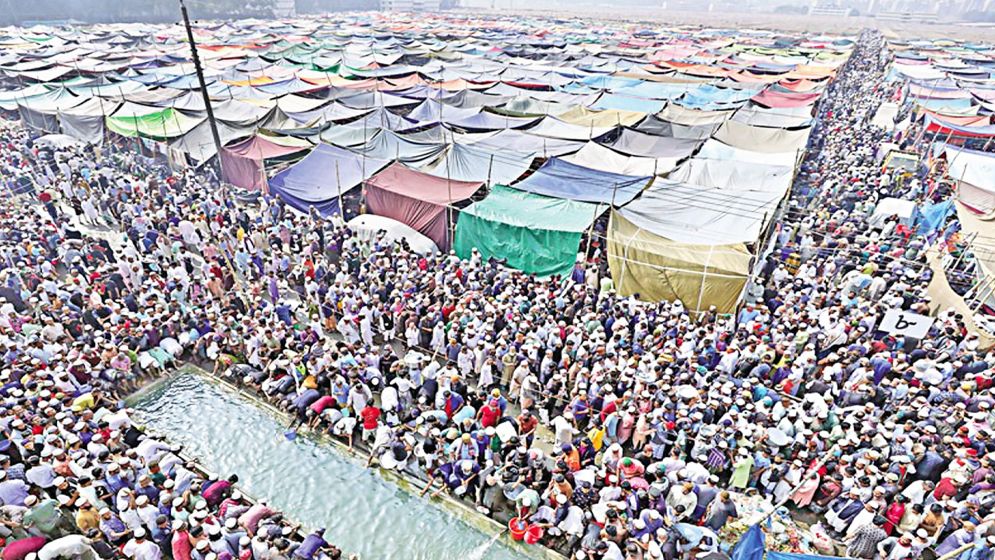 আম বয়ানে শুরু বিশ্ব ইজতেমা