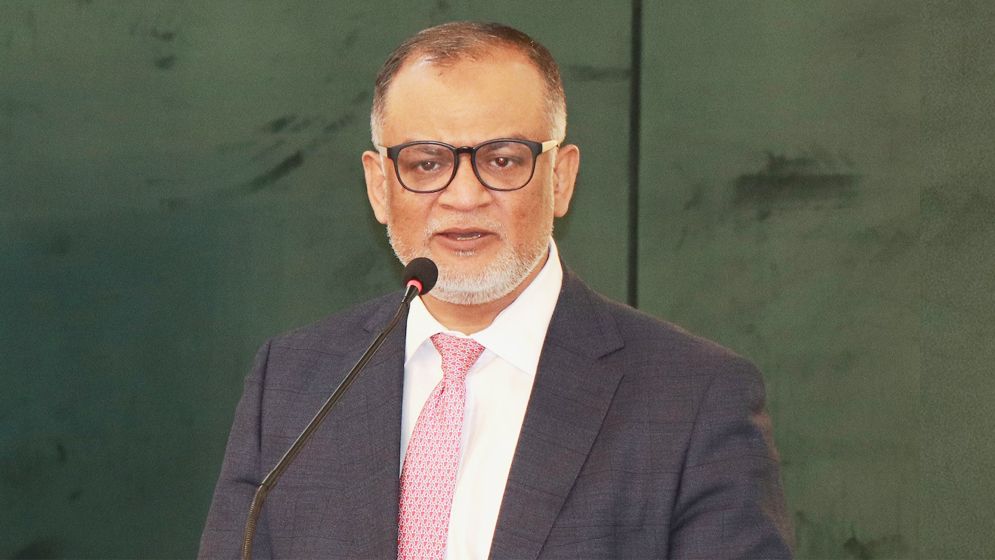 বেক্সিমকোর ৪০০০ কোটি টাকা গেলো কোথায়, প্রশ্ন বাণিজ্য উপদেষ্টার