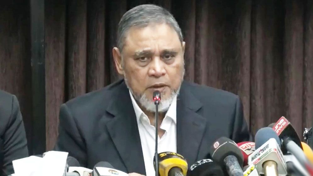 রাজনীতির ভেতরে ঢুকতে চায় না নির্বাচন কমিশন: সিইসি