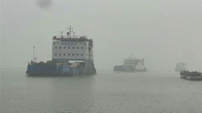  ৯ ঘণ্টা পর পাটুরিয়া-আরিচা রুটে ফেরি চলাচল স্বাভাবিক