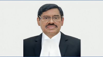 কানাডার নাগরিকত্ব নিলেন বিচারপতি শাহেদ নূরউদ্দিন