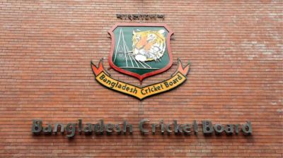 অনির্দিষ্টকালের জন্য ক্রিকেট বয়কটের ঘোষণা ক্লাবগুলোর
