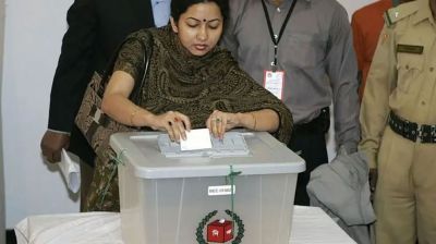 ভোটার হওয়ার বয়স ১৭ বছর হলে কী প্রভাব পড়তে পারে আগামী নির্বাচনে?