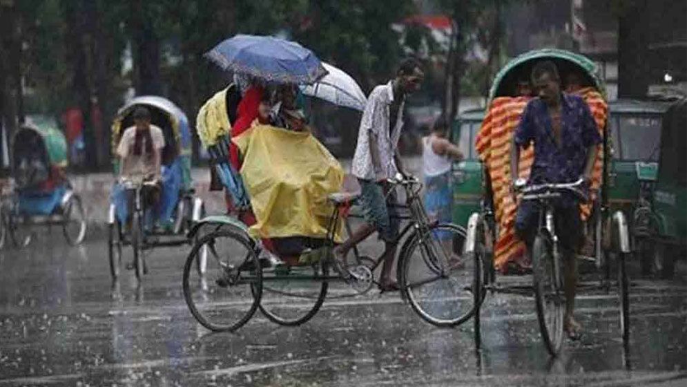 গুঁড়ি গুঁড়ি বৃষ্টির আভাস, বাড়বে কুয়াশা