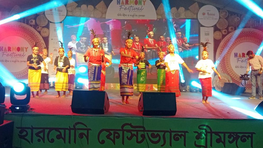 ক্ষুদ্র নৃগোষ্ঠীর বর্ণিল জীবন ও মেলবন্ধনের ‘হারমোনি ফেস্টিভ্যাল’ সম্পন্ন