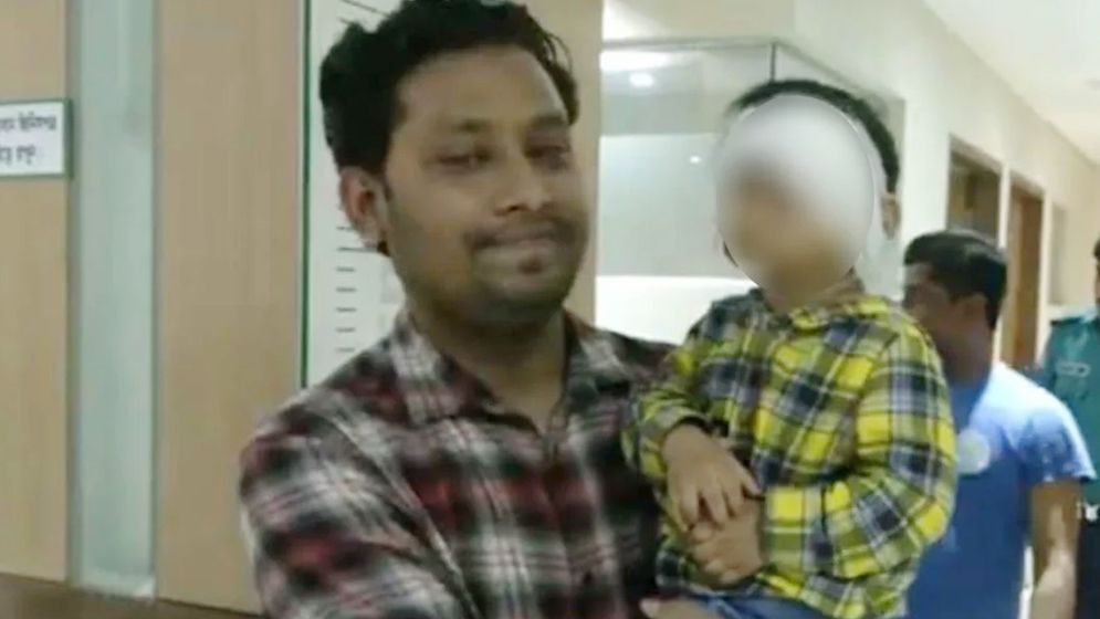 শিশুকে ভুল চিকিৎসা দেয়া চিকিৎসক গ্রেপ্তার