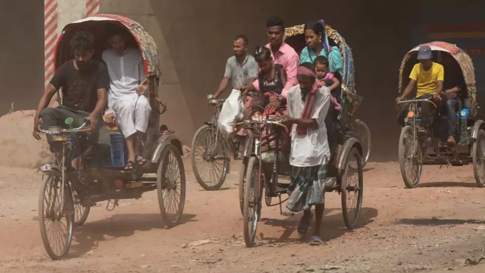 ঢাকার বাতাস আজও খুব অস্বাস্থ্যকর