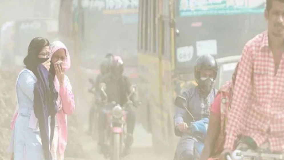 ঢাকার বাতাস ‘খুব অস্বাস্থ্যকর’, হুমকিতে জনস্বাস্থ্য