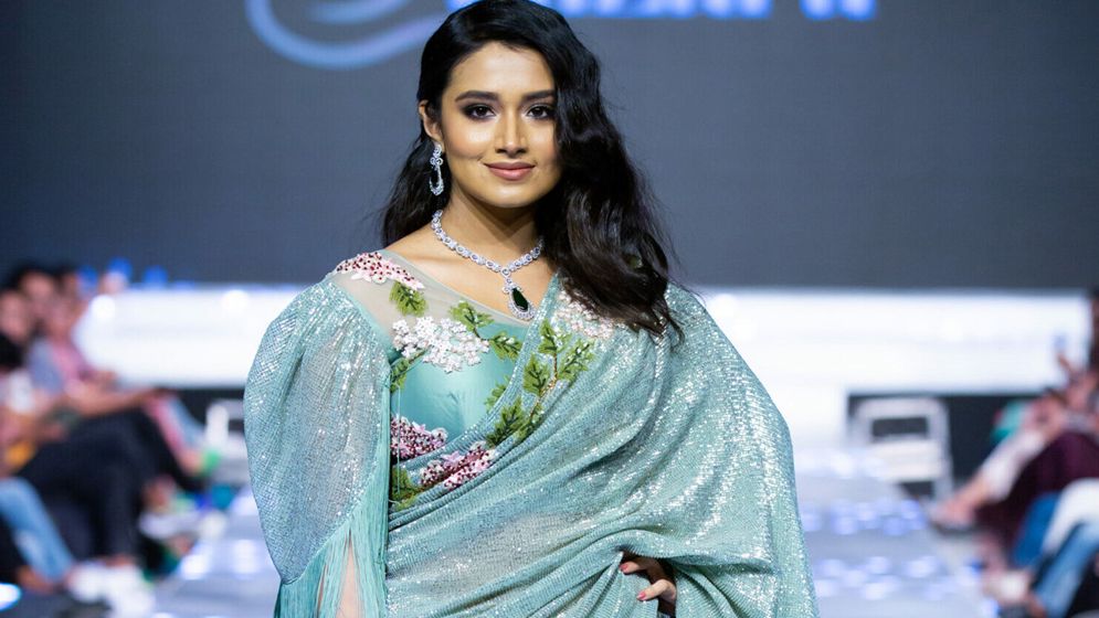 ফারিণের নতুন বছর কাটবে সিনেমা-গানেই