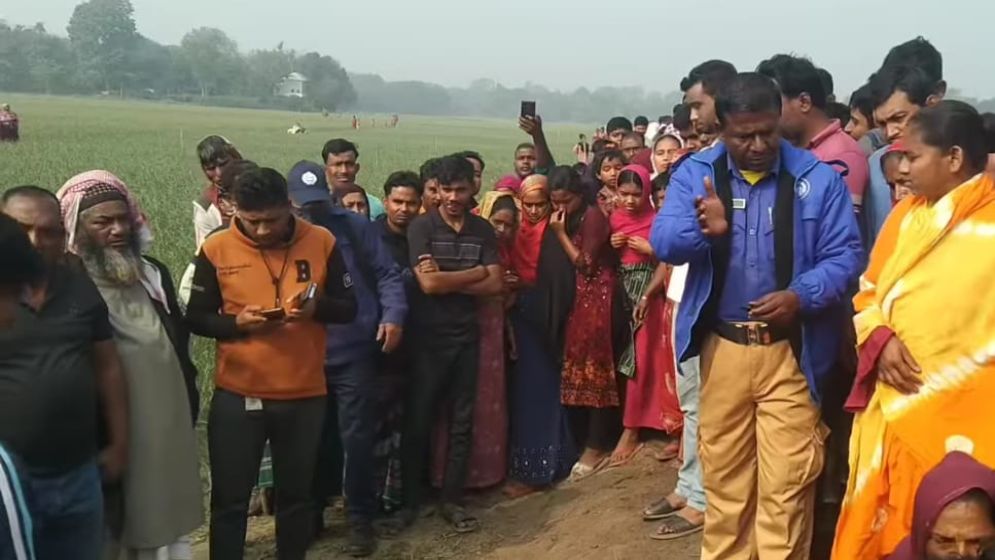পেঁয়াজ খেতের পাশে মিললো যুবলীগ নেতার মরদেহ