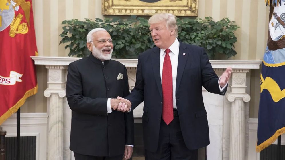 ট্রাম্পের সঙ্গে বৈঠক করতে ওয়াশিংটন পৌঁছেছেন মোদি