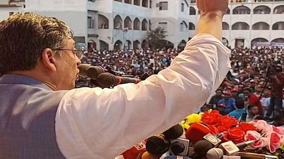 বর্তমান সরকারে ফ্যাসিস্টের দোসর রয়েছে: সালাহউদ্দিন আহমেদ