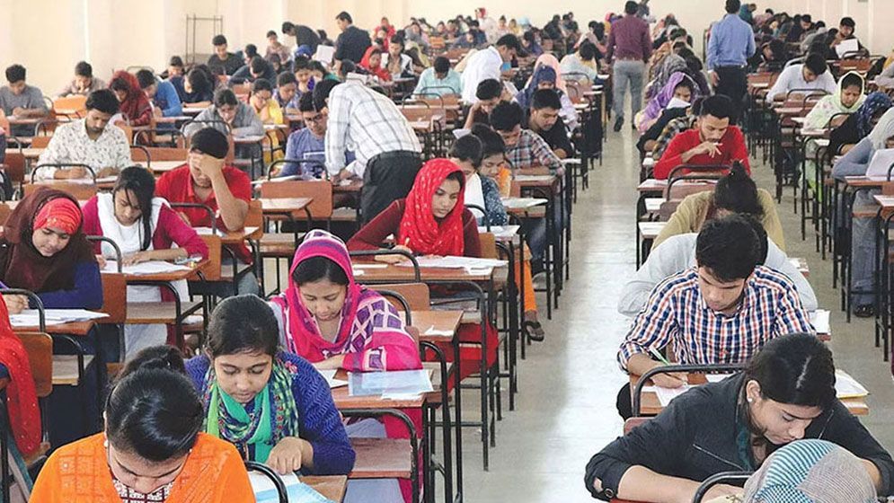 বিসিএস পরীক্ষা নিয়ে যেসব সুপারিশ কমিশনের