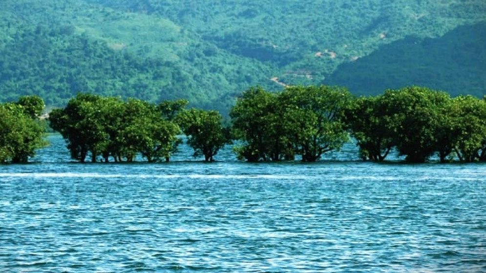 হাওর বিষয়ক মন্ত্রণালয় গঠনের দাবি 