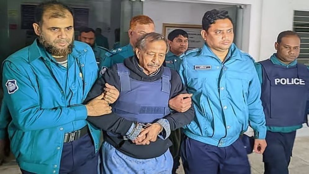 স্ত্রীসহ সাবেক সমাজকল্যাণ মন্ত্রী নুরুজ্জামানের দেশত্যাগে নিষেধাজ্ঞা