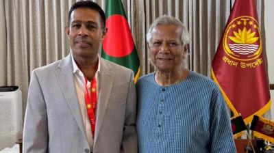 মনির হায়দারকে প্রধান উপদেষ্টার বিশেষ সহকারী নিয়োগ