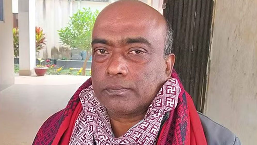 স্ত্রী আওয়ামী লীগের লিফলেট বিতরণ করায় স্বামীকে মারধর, পরে গ্রেপ্তার