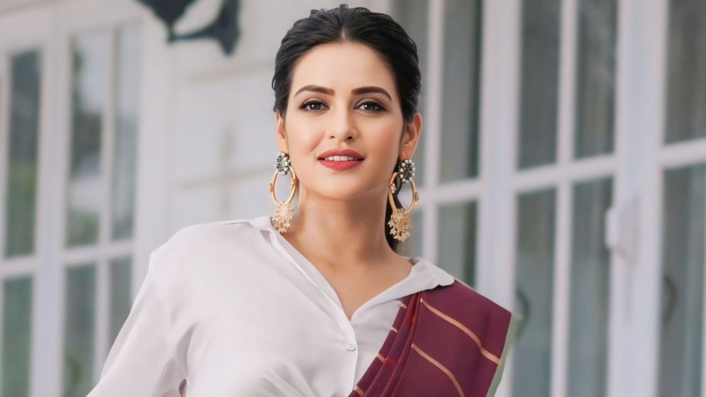 আলিবাবার আবহে প্রিয়াঙ্কার নতুন ছবি ‘চিচিং ফাঁক’