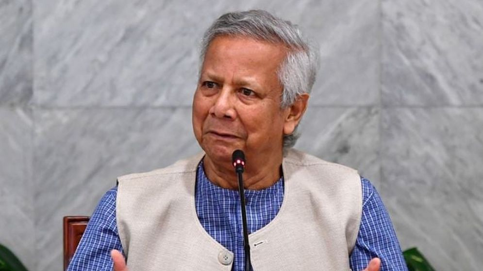 আইনের শাসন সমুন্নত রাখতে পুলিশ, প্রসিকিউটর ও বিচারকদের আহ্বান প্রধান উপদেষ্টার