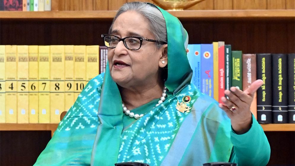 শেখ হাসিনাকে হাজির করতে আন্তর্জাতিক অপরাধ ট্রাইব্যুনালের নোটিশ জারি