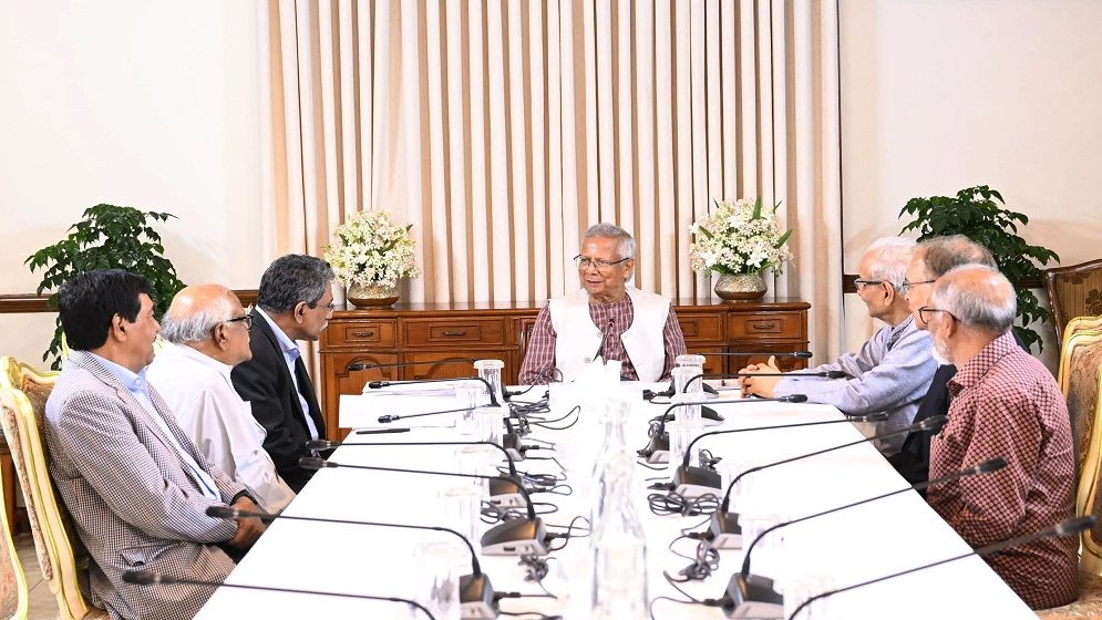 রাজনৈতিক দলগুলোর সঙ্গে ঐকমত্য কমিশনের দ্বিতীয় দফা আলোচনা শুরু জুনে