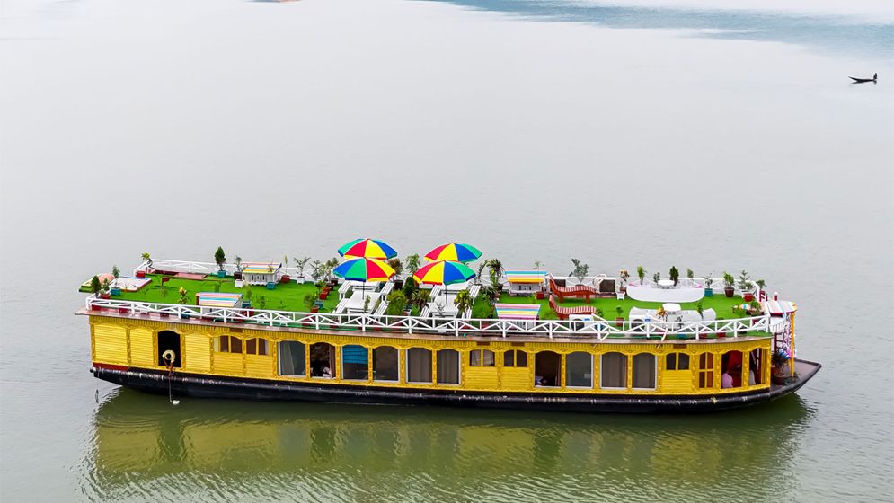 টাঙ্গুয়ার হাওরে হাউসবোট চলাচলে নিষেধাজ্ঞা