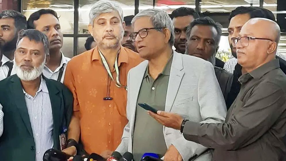 নির্বাচনের সময়সীমা নিয়ে পুরো জাতি হতাশ : মির্জা ফখরুল