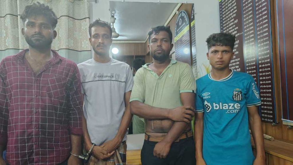 কুমিল্লায় আলোচিত ধর্ষণ মামলার মূল আসামিসহ গ্রেফতার ৫