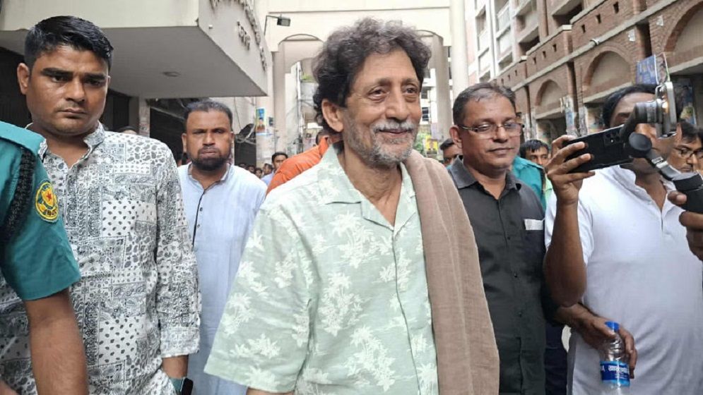 অর্থনীতিবিদ আবুল বারকাত কারাগারে