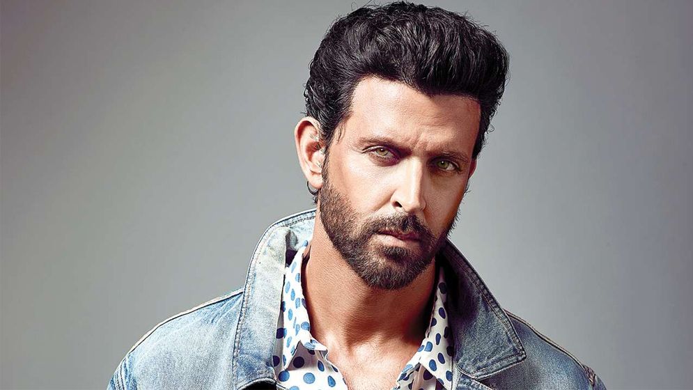 নিজের চোখ নিয়ে মহৎ সিদ্ধান্ত হৃত্বিকের