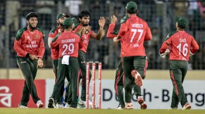 রোমাঞ্চকর জয়ে পাকিস্তানের বিপক্ষে ঐতিহাসিক সিরিজ জয় বাংলাদেশের