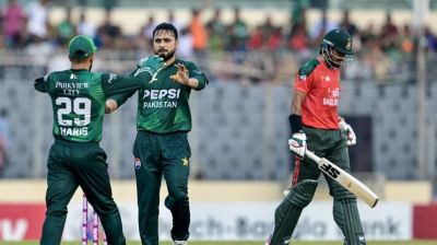 পাকিস্তানকে ধবলধোলাইয়ের সুযোগ হাতছাড়া করলো বাংলাদেশ