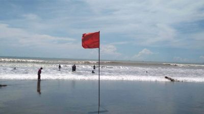 ৭ অঞ্চলে দমকা হাওয়াসহ বজ্রবৃষ্টির শঙ্কা, ১ নম্বর সতর্ক সংকেত