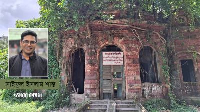 সত্যজিৎ রায়ের পূর্বপুরুষের বাড়ি ভাঙা নিয়ে বিতর্ক: আসল ইতিহাস কী?