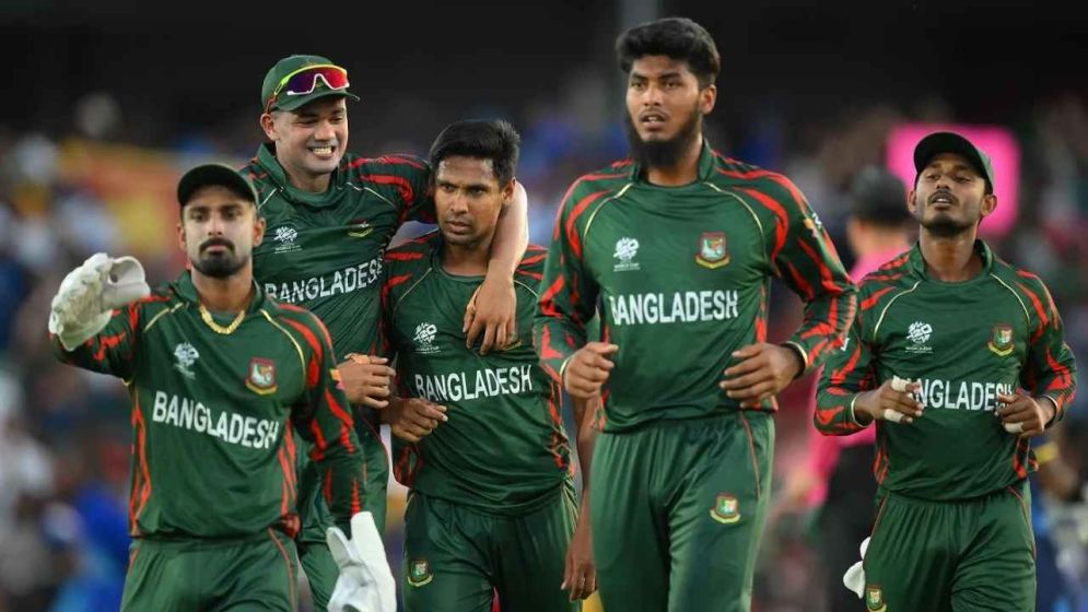 সবাইকে ছাড়িয়ে শীর্ষে মুস্তাফিজ