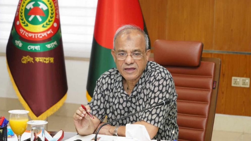 পুলিশ অ্যাকটিভ হলে সবাই বলে বেশি করে ফেলেছে: স্বরাষ্ট্র উপদেষ্টা