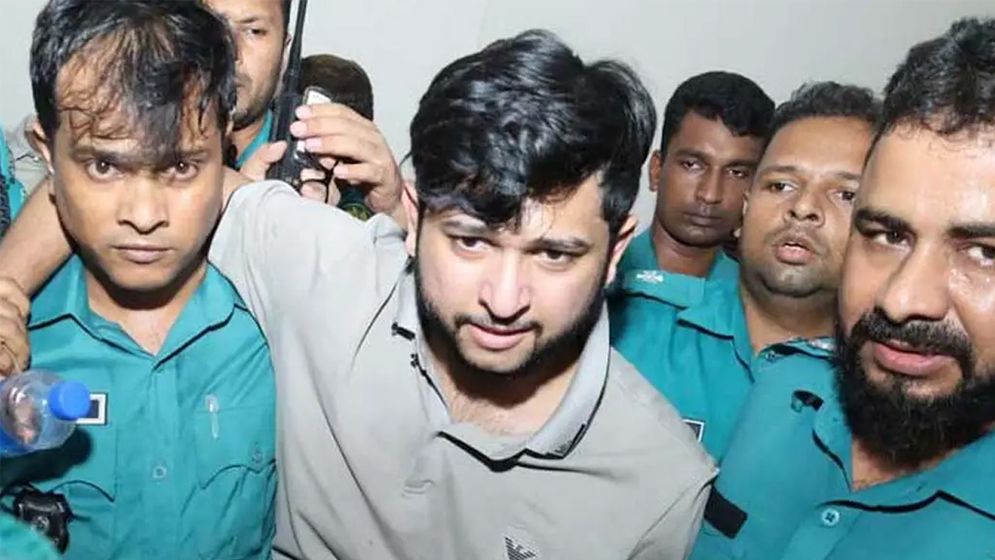 রিমান্ড শেষে আদালতে তৌহিদ আফ্রিদি