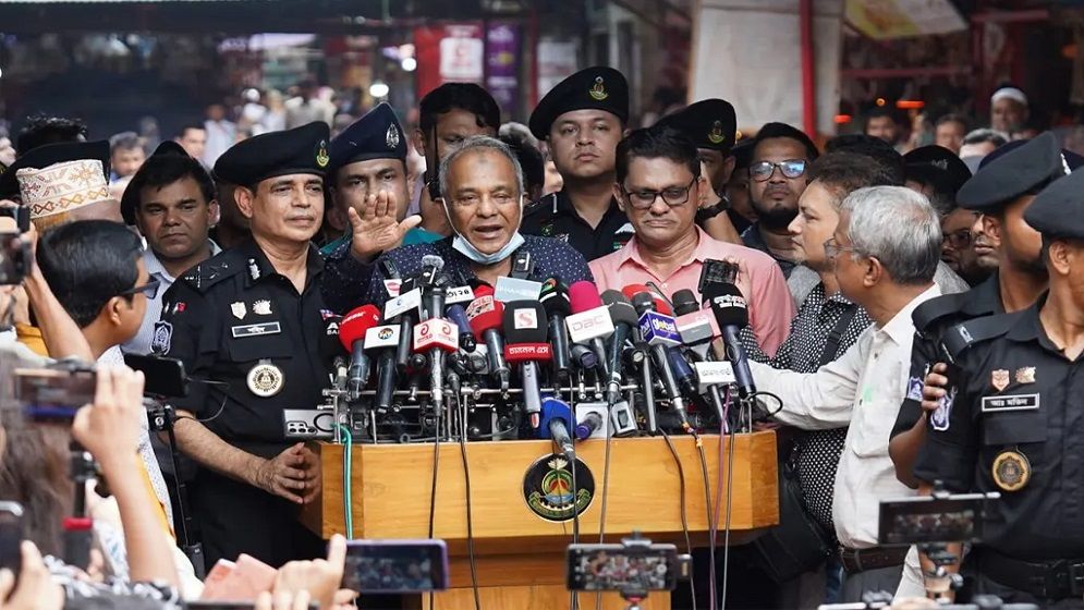প্রধান উপদেষ্টার ঘোষিত সময়েই নির্বাচন হবে: স্বরাষ্ট্র উপদেষ্টা