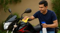 দুর্ঘটনা থেকে বাঁচতে মোটরসাইকেলের যত্নে যা যা করবেন