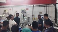 ঢামেকে নুরকে দেখতে গেলেন আইন উপদেষ্টা