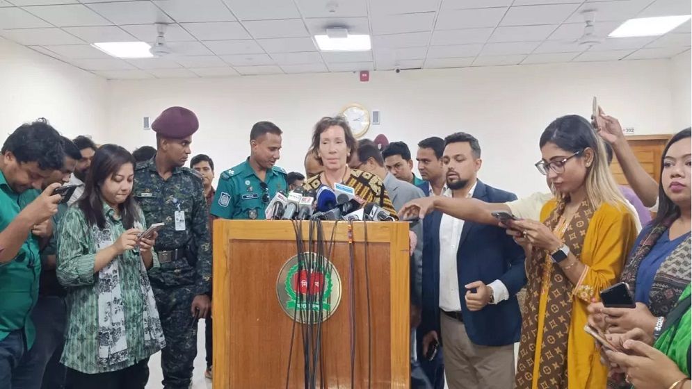 বাংলাদেশে নির্দিষ্ট কোনো রাজনৈতিক দল বা ব্যক্তির পক্ষে নয় যুক্তরাষ্ট্র