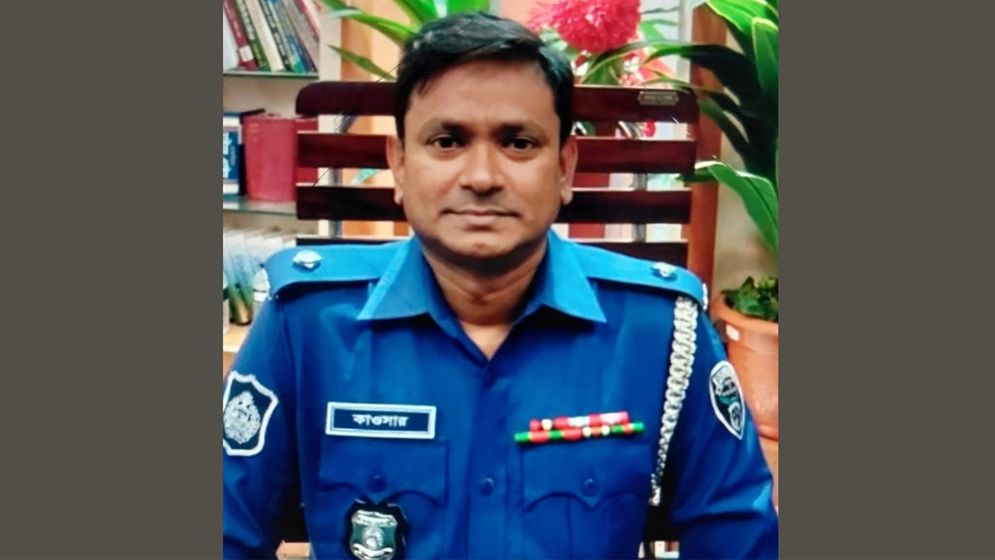 হাটহাজারীতে সংঘর্ষ, থানার ওসি প্রত্যাহার