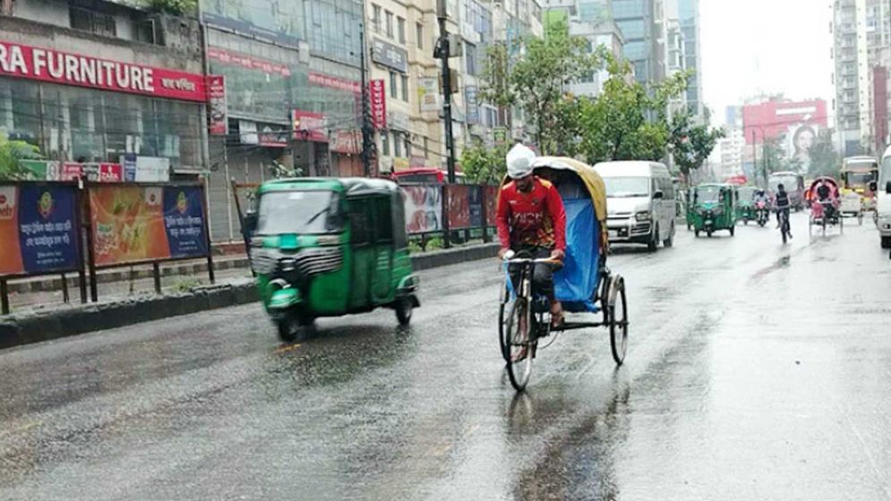 রাজধানীতে বৃষ্টির সম্ভাবনা, কমবে গরম