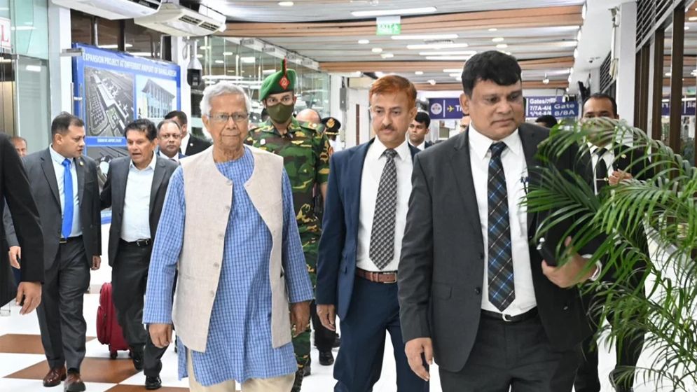 জাতিসংঘের অধিবেশনে যোগ দিতে নিউইয়র্কের পথে ড. মুহাম্মদ ইউনূস
